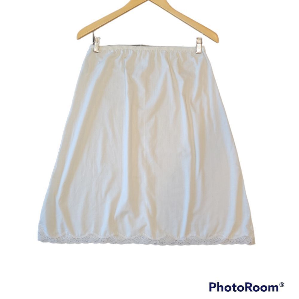Vintage Mel Lin Cotton Blend White Half Slip with Lace Trim Medium